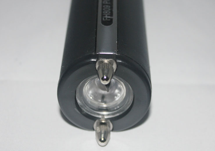 随身超值电棒 超高压直流电棍(FH809型)